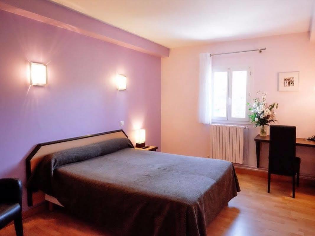 Hotel Restaurant Du Lauragais Logis De France วิลฟรองช์-เดอ-โลราเกส์ ภายนอก รูปภาพ